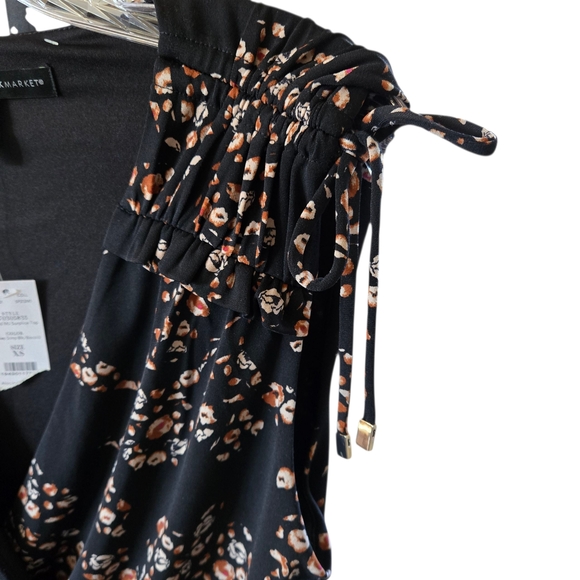 White House Black Market Floral Wrap V Neck Sleeveless Top Blouse XS - Picture 7 of 12